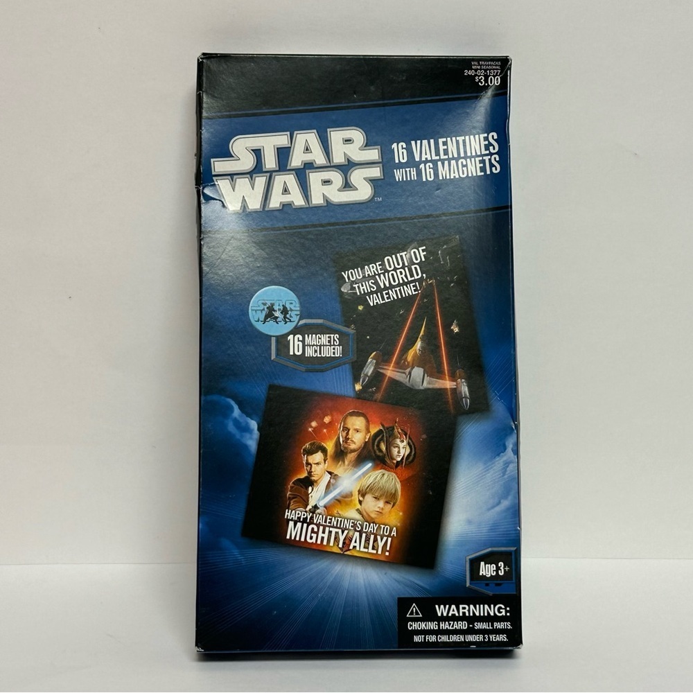 Star Wars 16 Valentine's Cards With 16 Magnets 2012 Sealed
